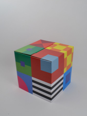 110502-signale-cardboard-stool-4