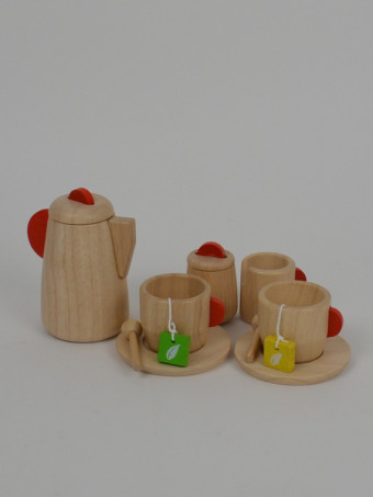 210407-wooden-tea-set