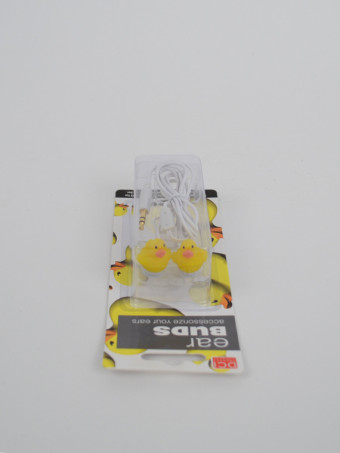 240301-duck-earbuds-2