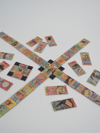 220101-dominoes