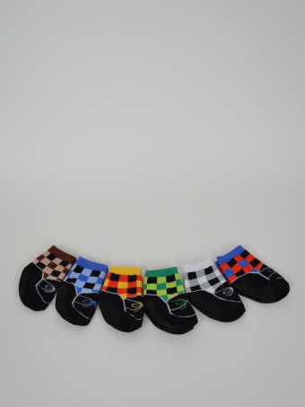710503-check-mates-socks-2