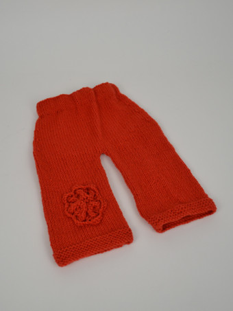 710411-tomato-pants